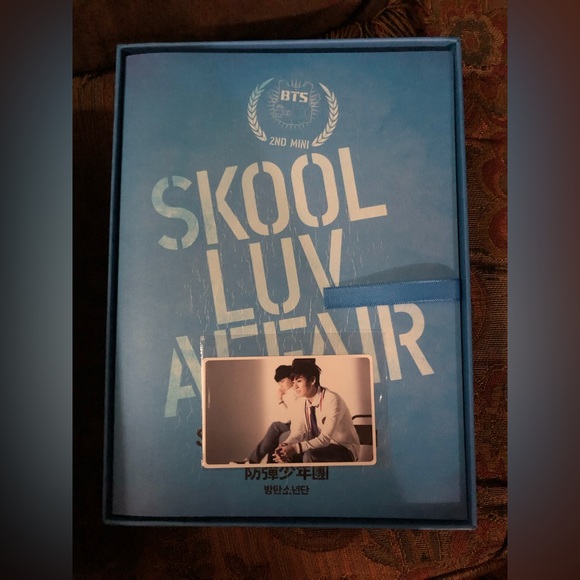 BTS Skool Luv Affair (special edition album) - Picture 3 of 4